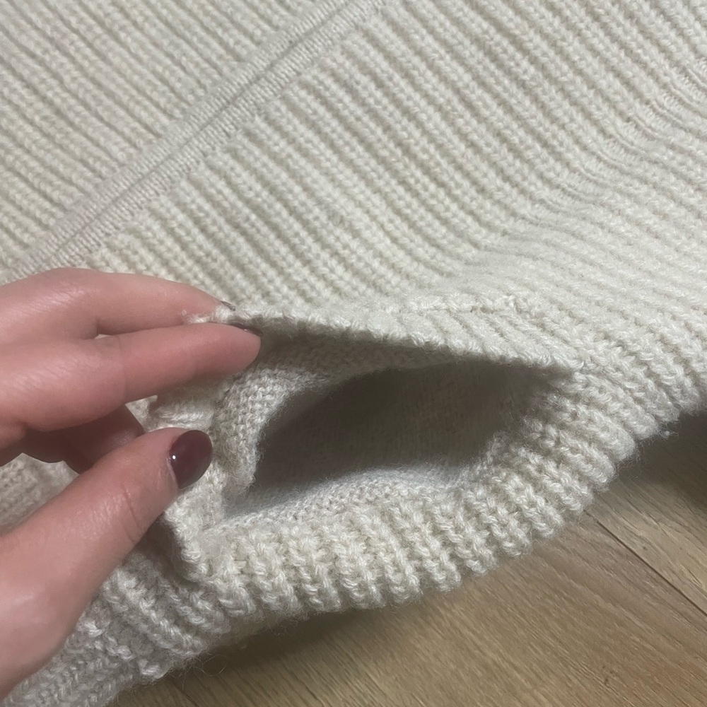 Le Roy Knitwear Wool Sweater with Attached Scarf - Size S - Picture 8 of 12